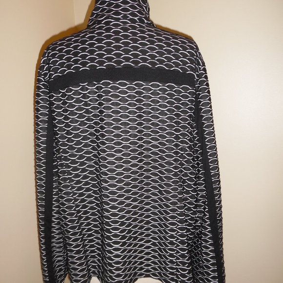 LOT: NWT CHICO'S Casual Textured Jaquard Hoddie Jacket + Knit Hooded Vest XL - Picture 9 of 10